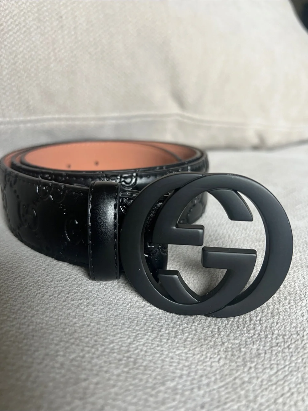 Brand New Gucci Black Embossed Leather Belt with Matte Black Double GG Buckle